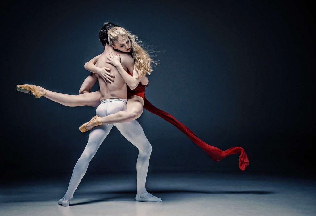 dance-1940245_1280
